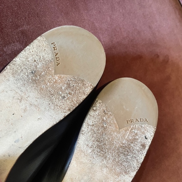 Prada pointed black leather bow flats - Picture 5 of 10